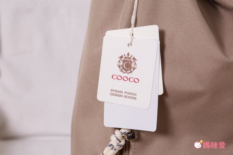 日本 COOCO - 環保材質仿皮俐落造型大容量托特包-淺米杏 (W30*H28*D14cm)