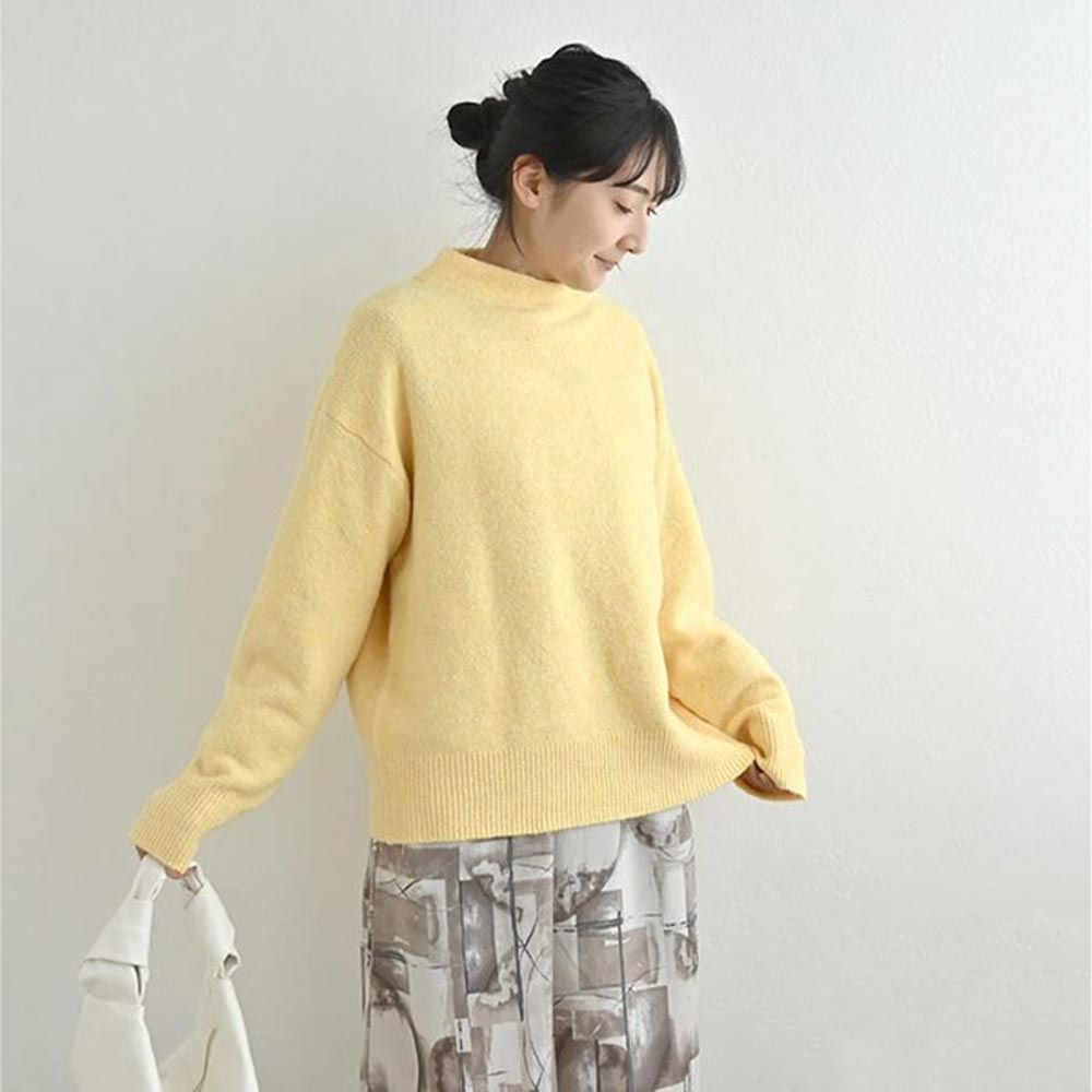 日本 ihuu - 柔軟舒膚小立領落肩毛衣-奶油黃