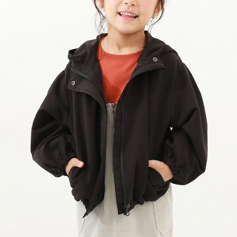 桃皮柔軟寬袖連帽派克風衣外套-黑