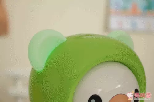 小牛津限量白金版帽T熊