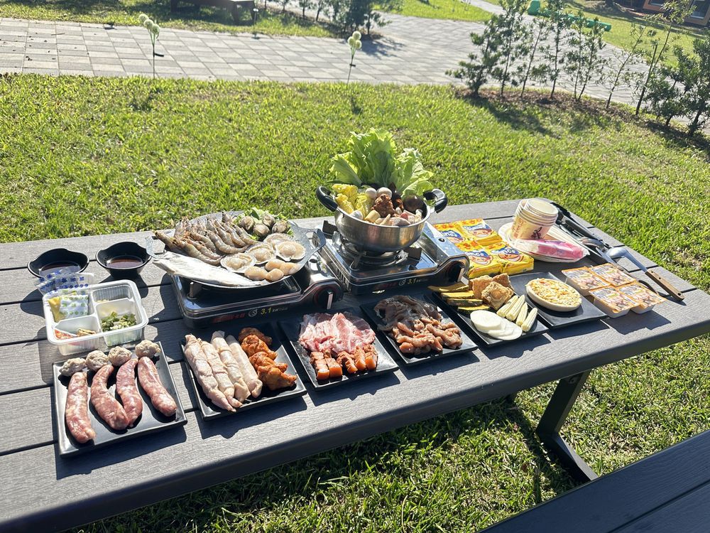 牛仔星村 (埔心牧場) 一泊二食再送宵夜包