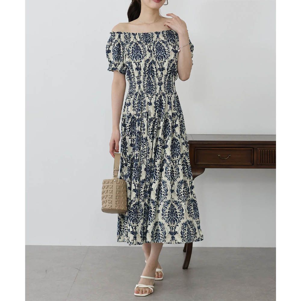 一字領2way露肩迷人短袖洋裝-歐風花卉-海軍藍