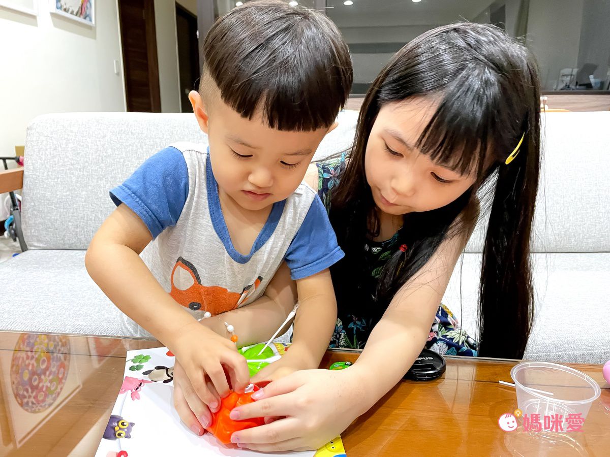 【Q-doh 有機矽膠黏土】不乾硬、無限重複玩！漸進式手指肌力訓練