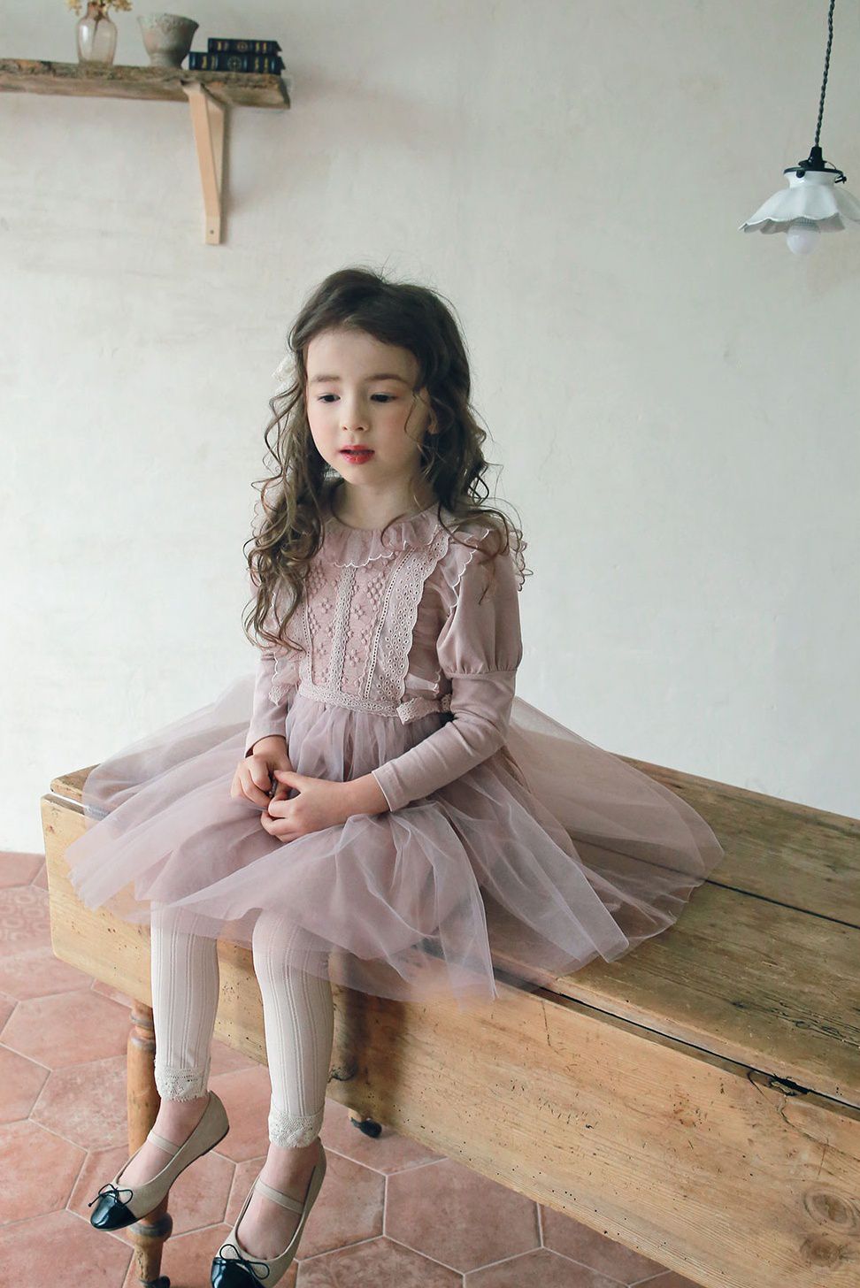 韓國 PuellaFLO - 雕花鏤空針織薄款內搭褲-藕粉