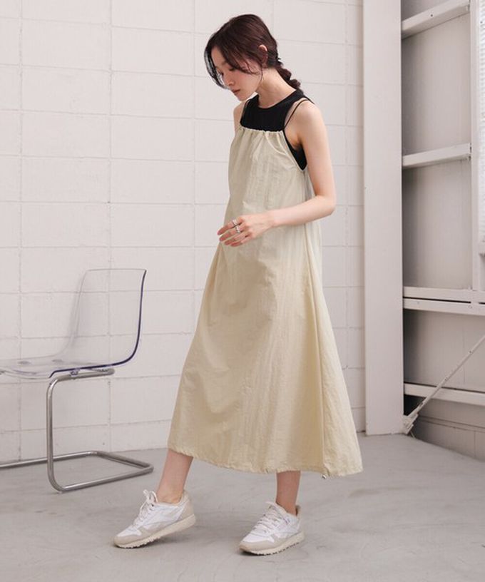 日本 Bab - 下擺澎澎氣球尼龍吊帶洋裝-藍綠