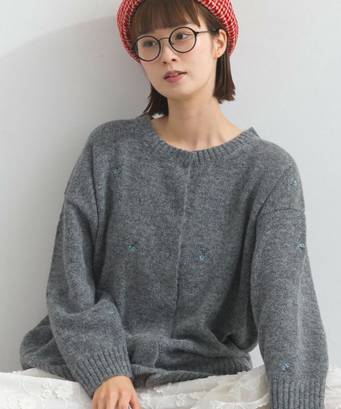 日本 Lupilien - 低調小花刺繡圓領開襟針織外套-灰