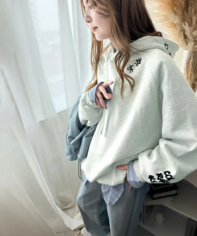 日本 Classical Elf - Java 刺繡logo寬鬆版型帽T-燕麥灰