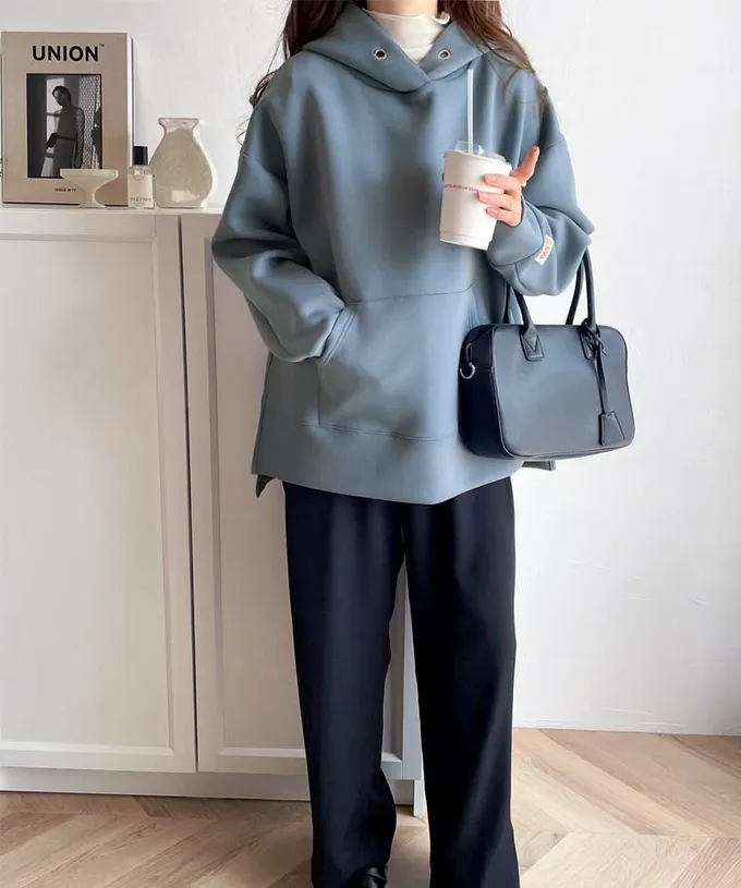 日本 Classical Elf - Java 舒適空氣棉長袖帽T-咖啡