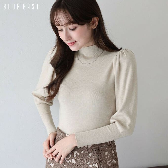 日本 BLUE EAST - 宮廷風百搭針織微高領長袖上衣-米杏