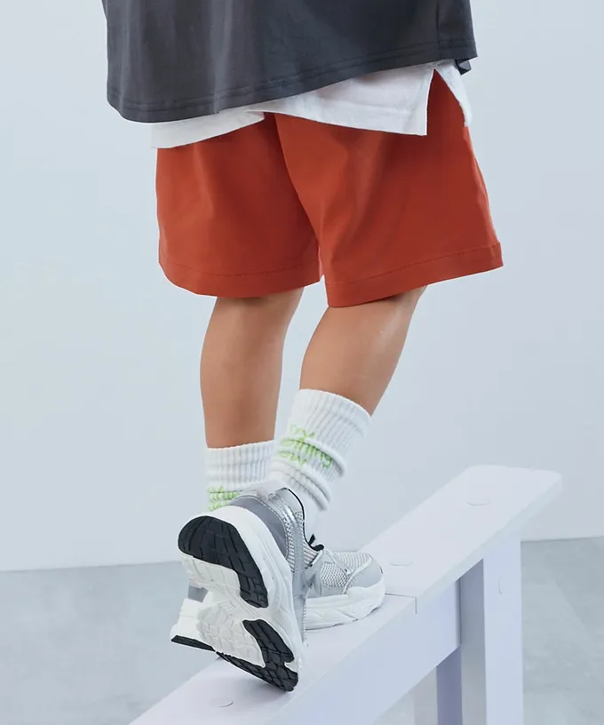 日本 devirock - 超彈力定番色休閒短褲-藍紫