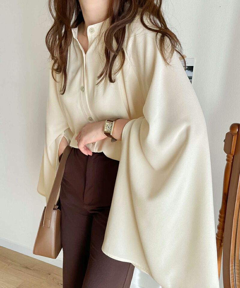 日本 Classical Elf - 優雅花園垂墜感開袖襯衫-奶油白