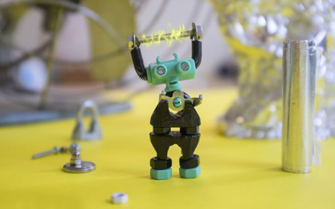 以色列 theOffBits - 機械積木-巴巴機器人