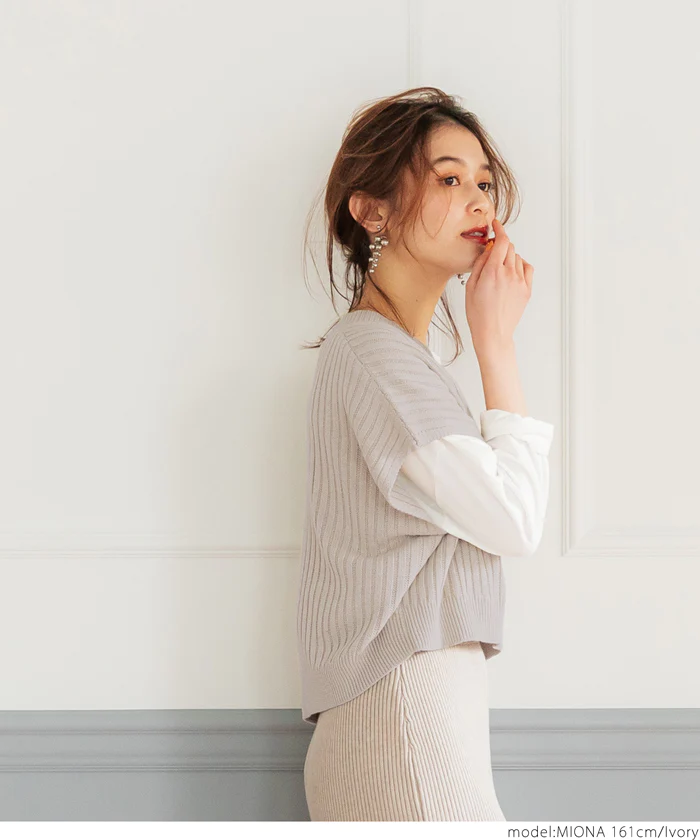 日本 COCA - 百搭彈性短版針織背心-黑