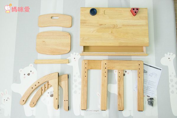 日本Yamatoya ◆ 小小畢卡索系列 幼兒書桌椅組！在家也要蒙特梭利❤