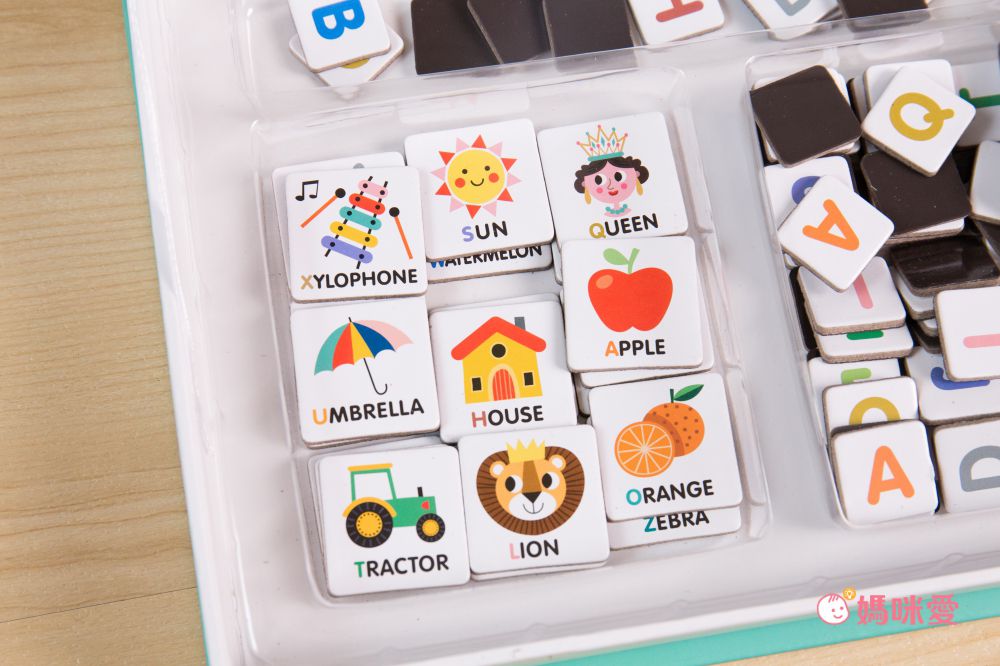 【法國Janod 磁鐵遊戲書】磁性質感外盒，好收納不弄丟