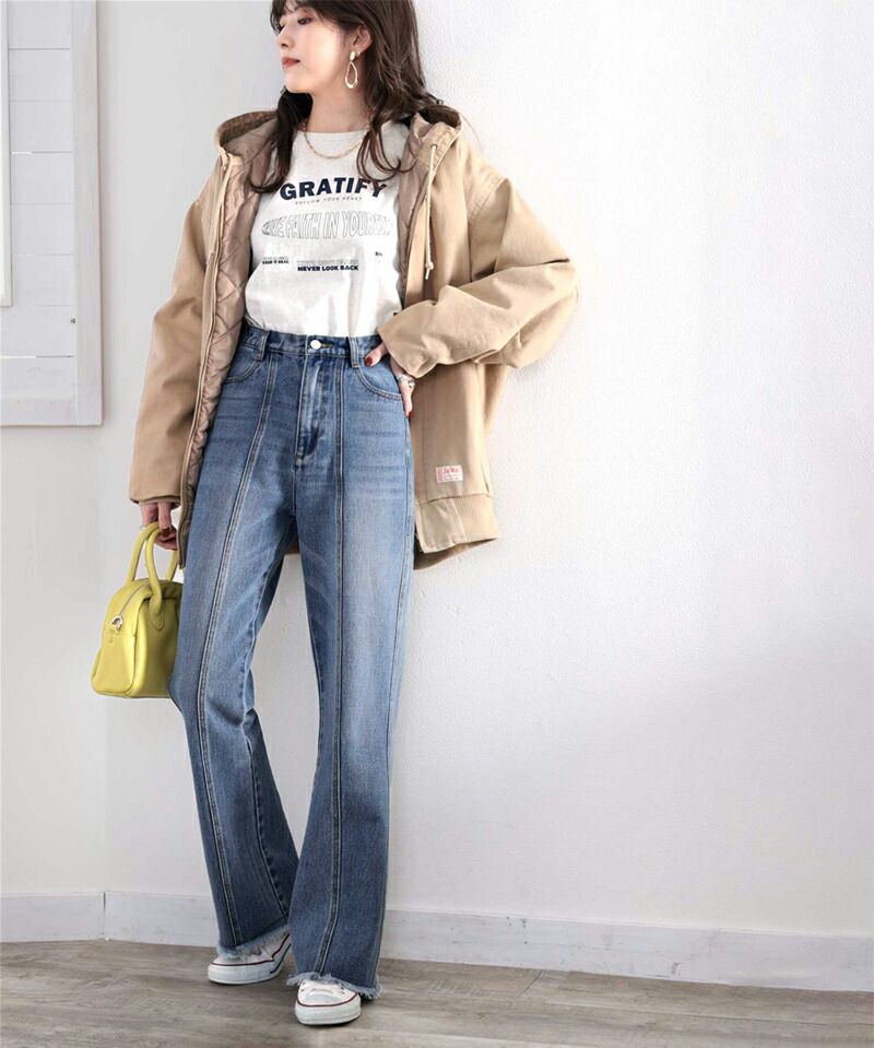 日本 Classical Elf - 顯瘦美腿彈性微喇叭長褲-丹寧藍