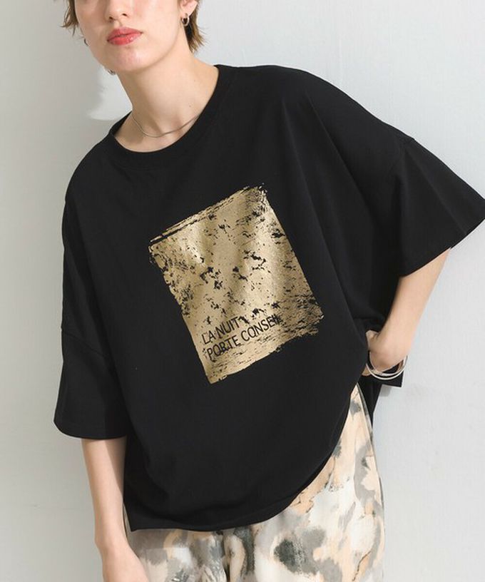 日本 le colis - 接觸冷感 金銀箔方塊印花T恤-黑