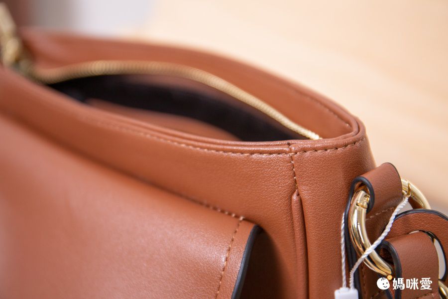 真皮質感腋下馬鞍包-附2種背帶-深棕色 (25x19x9cm)