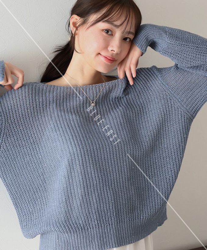 日本 BLUE EAST - 典雅船領閃爍亮片網眼針織上衣-米黃