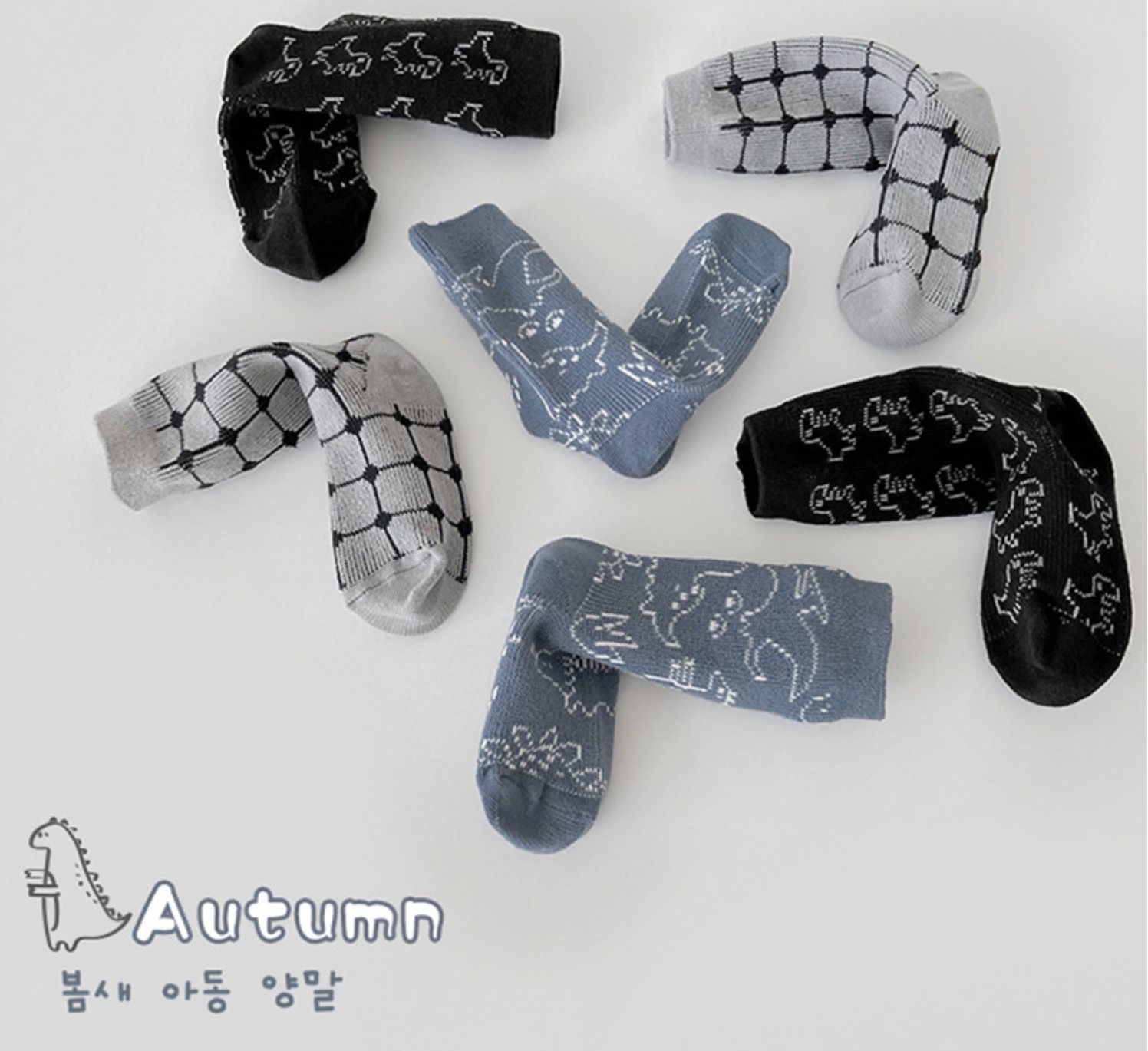 love, charlotte - 塗鴉風恐龍中筒精梳棉襪-3 雙一組