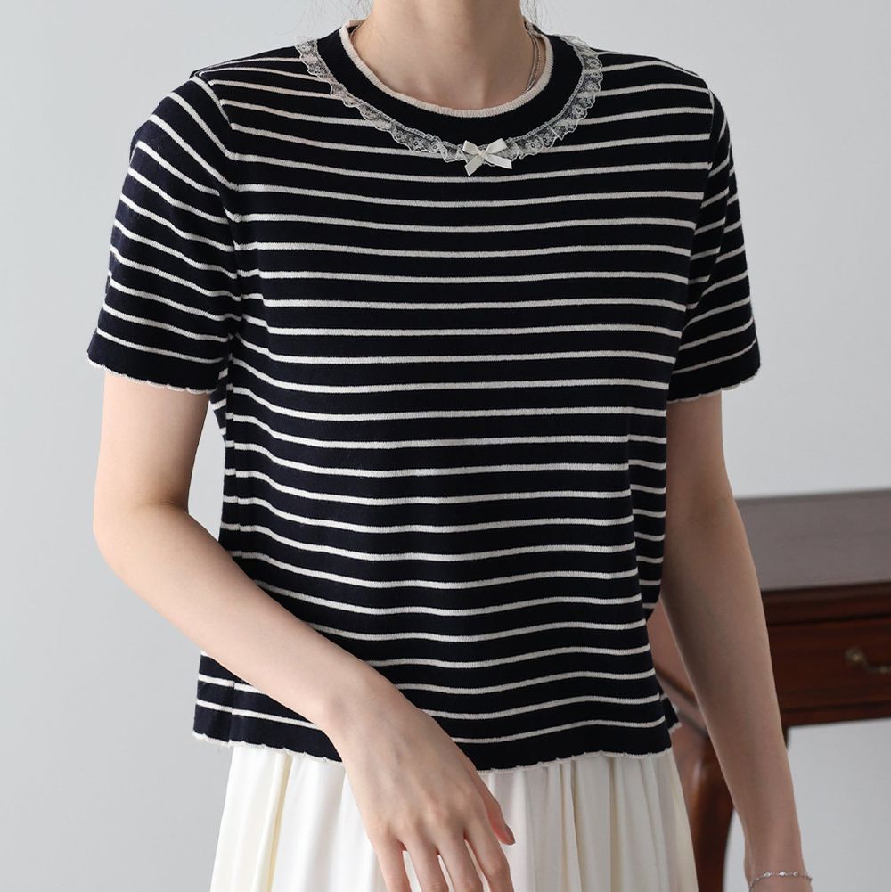 蕾絲蝴蝶結領條紋針織短袖上衣-海軍藍