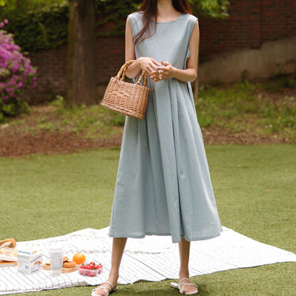 韓國 Urbantheroom - 前後兩穿式寬版長洋裝-天藍 (Free)