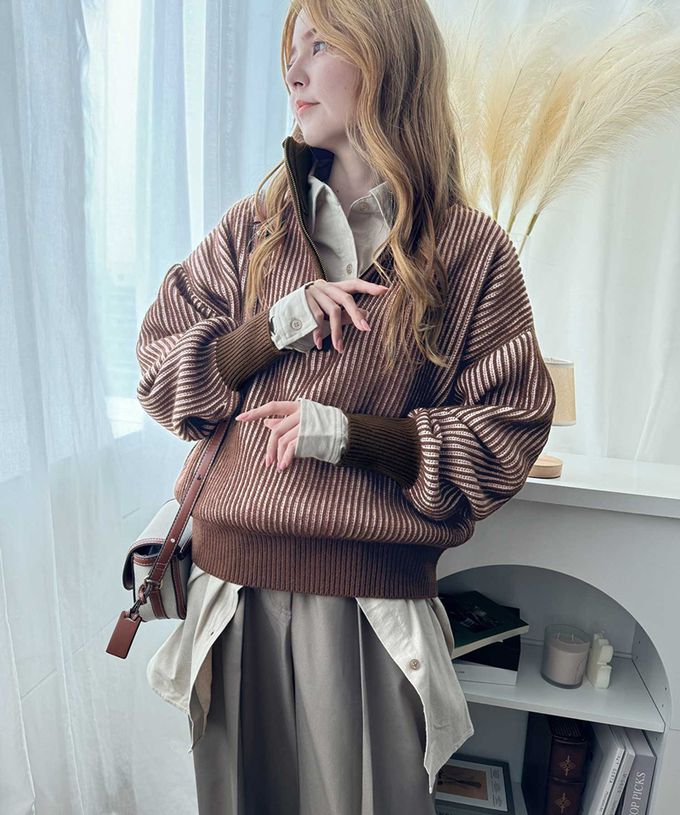 日本 Classical Elf - 半拉鍊線條感 logo刺繡配色針織衫-紅x藍