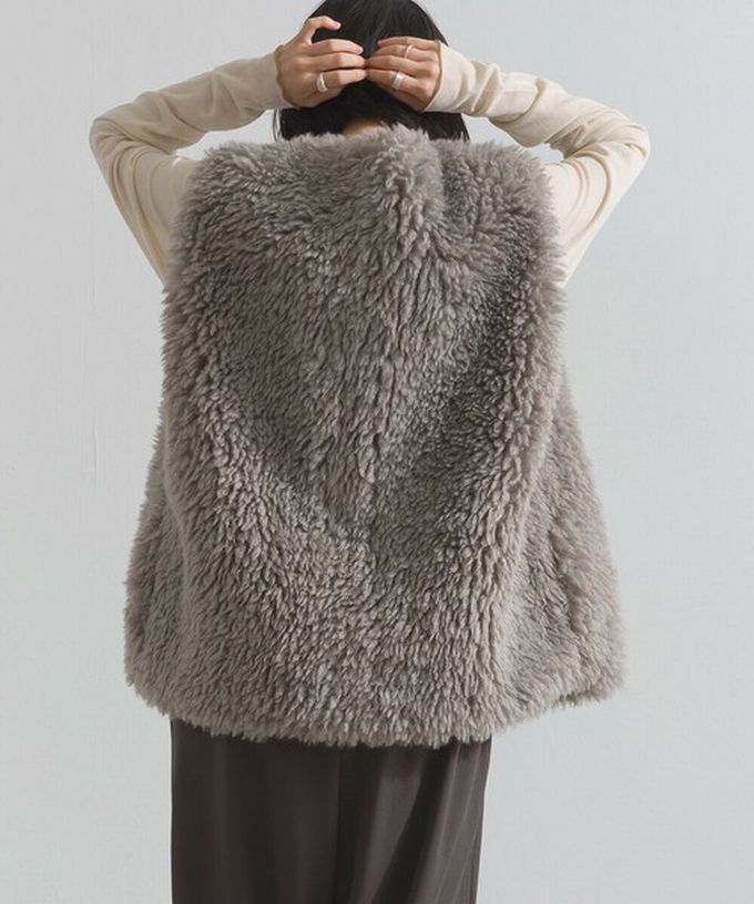 日本 ELENCARE DUE - QQ毛絨時尚搭配長版背心-象牙白