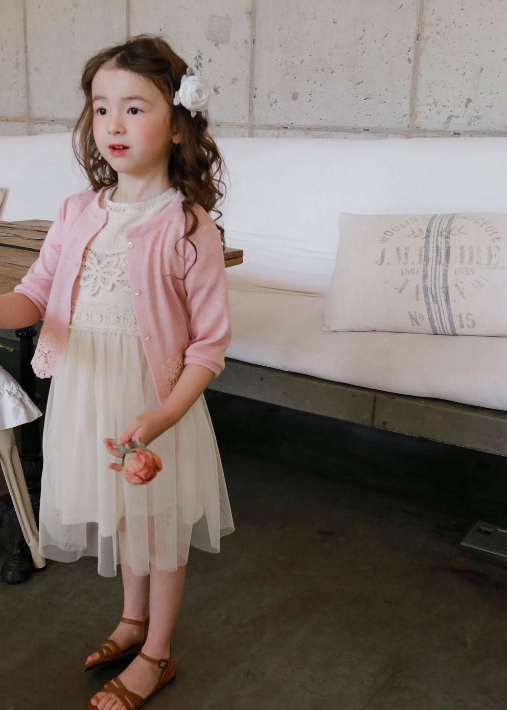 韓國 PuellaFLO - 鏤空花瓣下襬小外套-粉紅