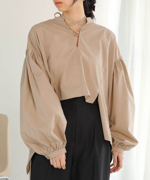 日本 Bab - 前短後長設計感綁帶上衣-簡約白