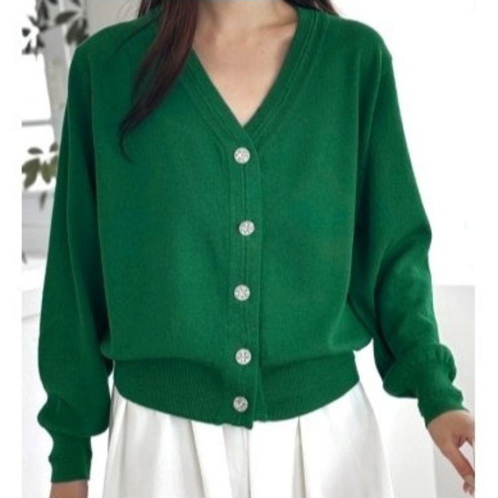 韓製 清爽棉麻鑽石釦V領針織外套-森林綠 (FREE)