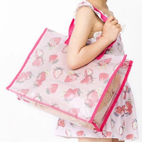 日本 ZOOLAND - 防水PVC手提袋/游泳包-草莓小花-粉紅 (25x34cm)