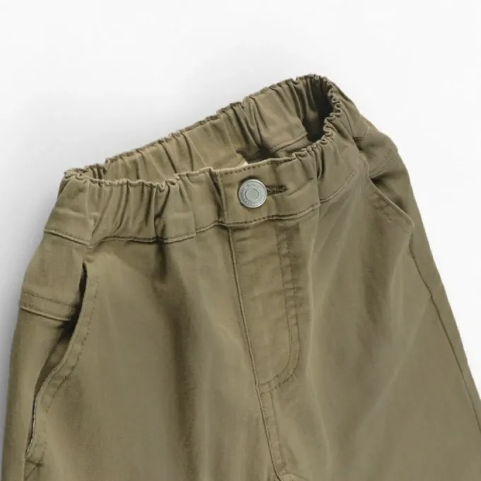 日本 BRANSHES - 大好評彈性百搭錐形長褲-素色-草綠