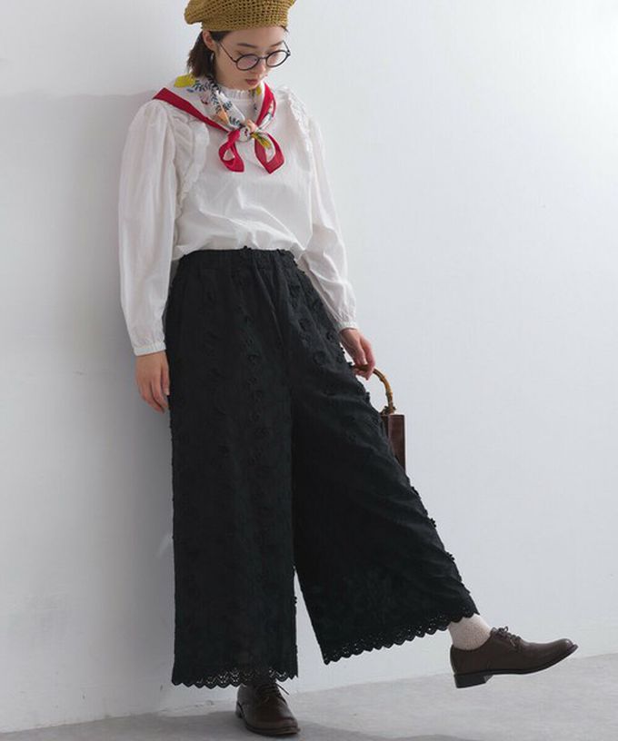 日本 Lupilien - 100%棉 奢華滿版緹花刺繡寬褲-黑