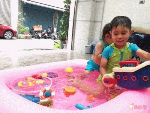玩沙沙必備！【美國 B.TOYS】 玩沙玩具