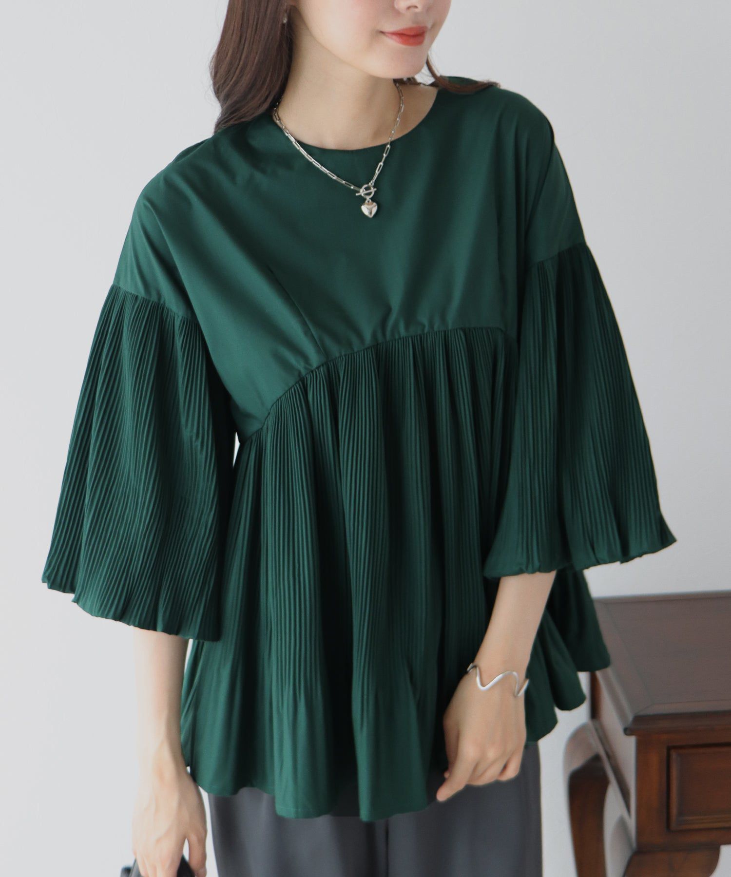 日本 BLUE EAST - 楊柳拼接五分袖上衣-奶茶