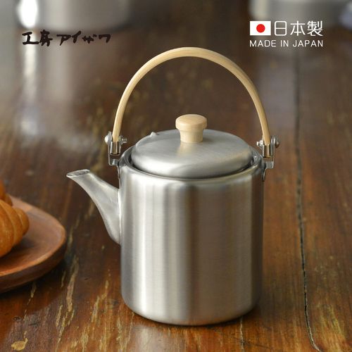 日本相澤工房 AIZAWA - 日本製18-8不鏽鋼直筒茶壺(木柄上提把手)