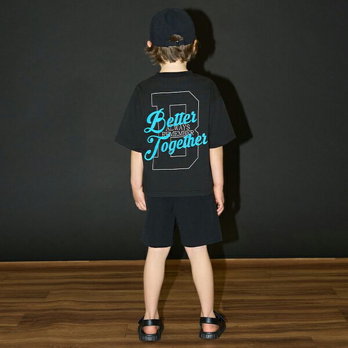 日本 b-ROOM - 美式休閒印花短袖上衣-煙燻綠