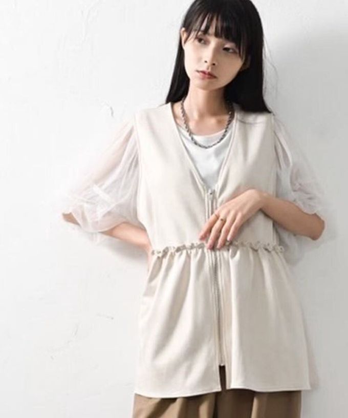 日本 ELENCARE DUE - 麂皮V領層次感傘擺拉鏈背心-炭灰