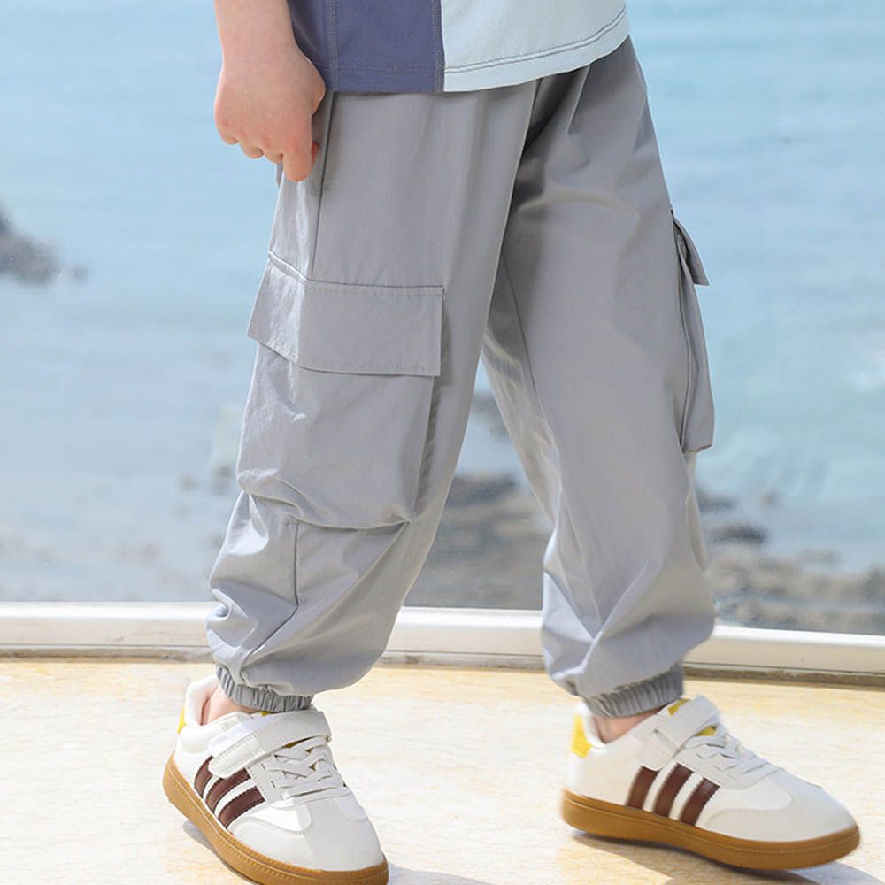 輕氧透氣吸溼速乾工裝款防蚊褲-灰色