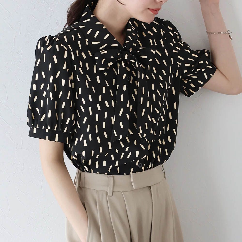 氣質蝴蝶結雪紡小澎袖襯衫-線條-黑