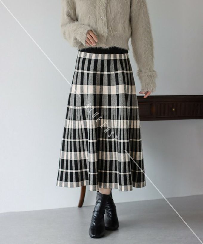 日本 BLUE EAST - 氣質女伶全腰鬆緊皺摺長裙-菱格-黑 (M)