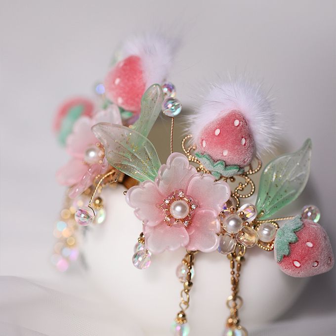 草莓毛球吊墜髮飾髮夾 古風漢服髮飾