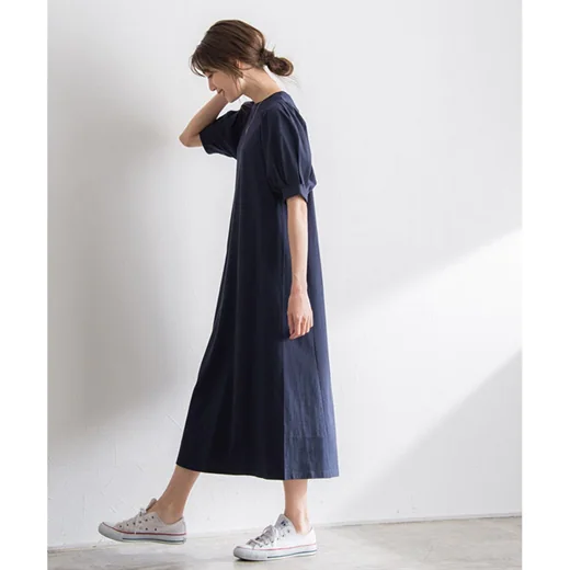 日本 BELLUNA - 澎澎袖五分袖長洋裝-藍