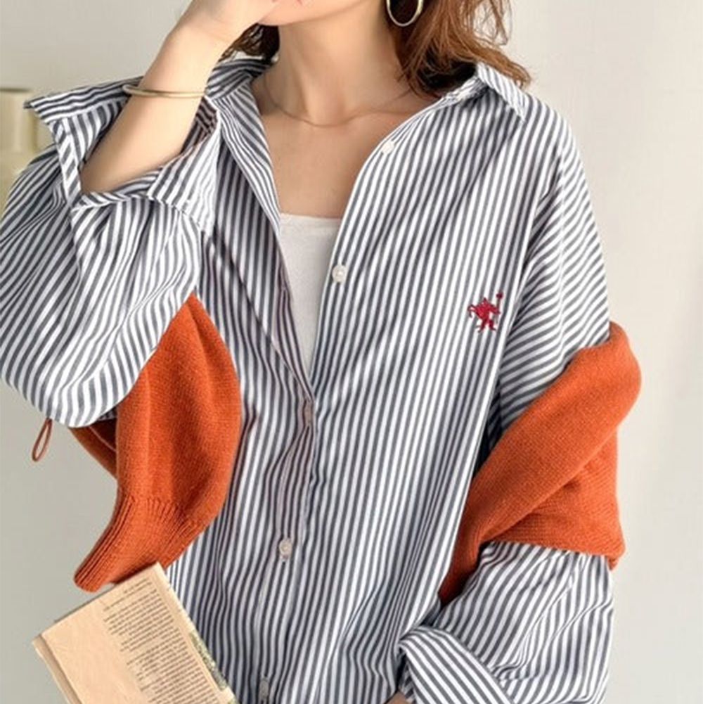 胸前刺繡直條紋率性長袖襯衫-海軍深藍
