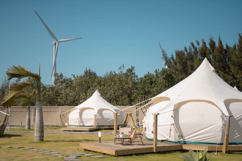 蟬說: 夕陽漫漫 Slowly Sunset Glamping - 平日入住-[豪華露營 5 米水滴帳]/四人房兩大床一泊二食再贈下午茶-12歲(含)以下孩童免費兩位可共食-優惠效期至 2024/01/31