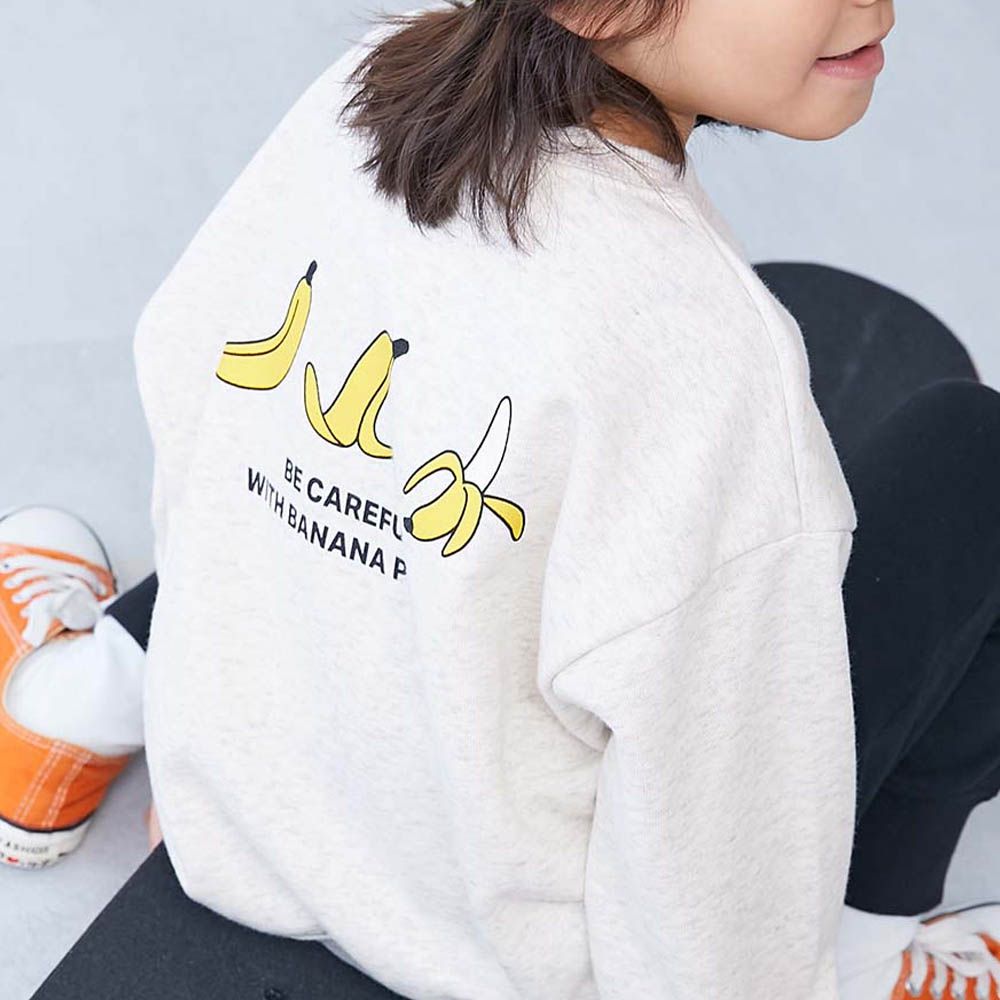 熱銷定番 印花縮口長袖上衣-香蕉-燕麥