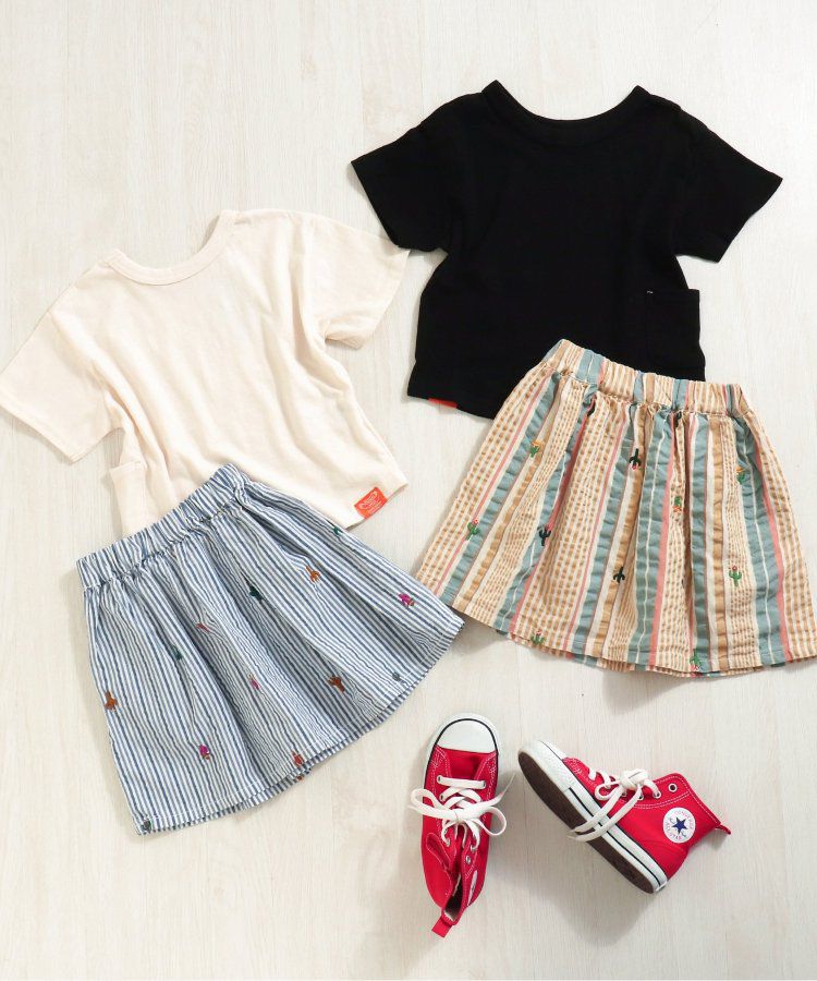 日本 BREEZE - 正反OK！圓領印花短袖上衣-線性-黑