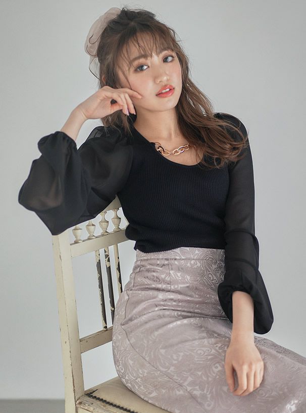 日本 GRL - 透膚薄紗拼接圓領金屬鏈長袖上衣-黑