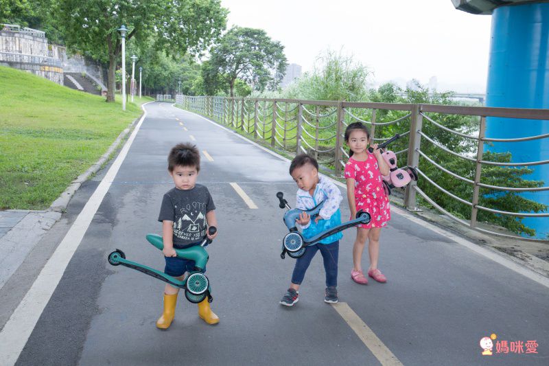 奧地利 Scoot & Ride - Kick1 Cool飛滑步車/滑板車-米色